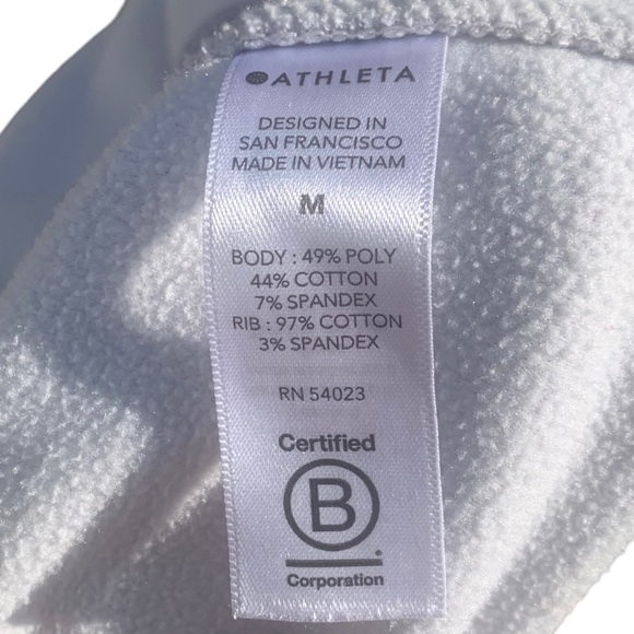 Athleta Triumph Hoodie. Gray camo zip up jacket. Size Medium. - Picture 8 of 9